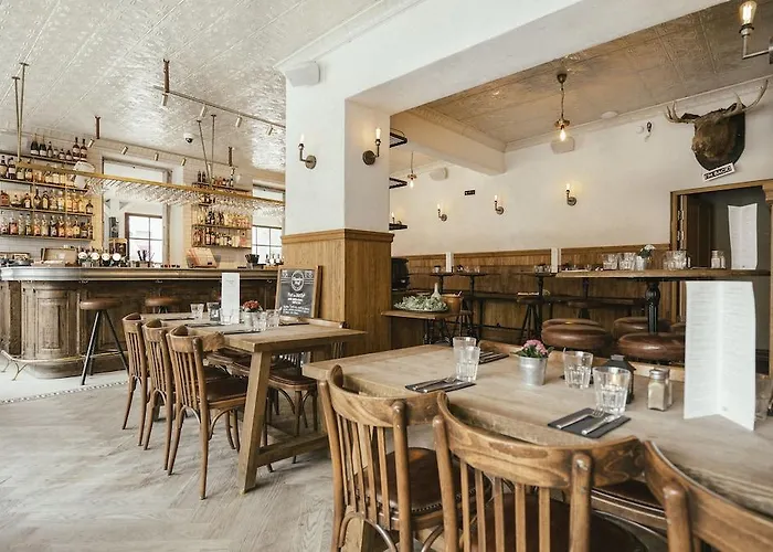 酒店 古斯塔维阿酒店 3*