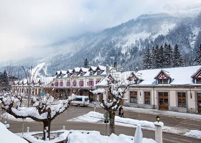 Langley Gustavia Chamonix