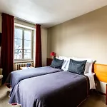 グスタヴィア ホテル 3*