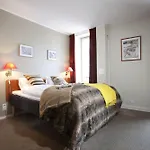 ホテル グスタヴィア シャモニー